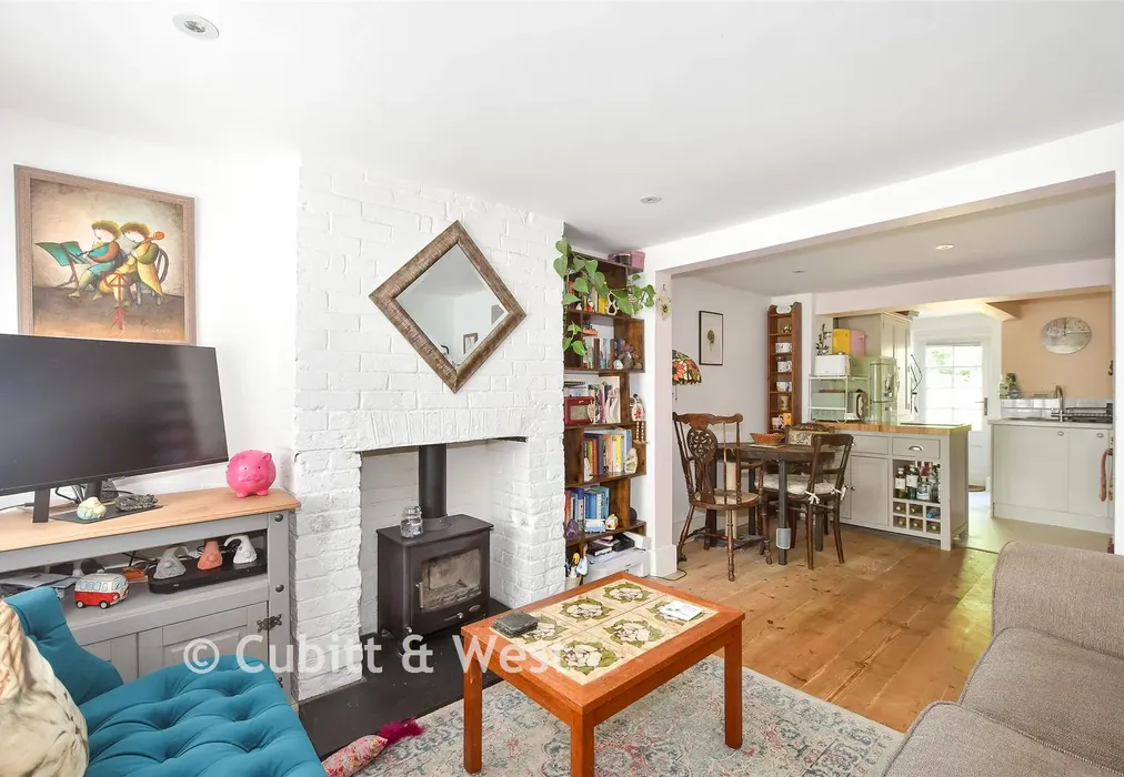 Lounge/ Diner - North Row, Uckfield, East Sussex - Wards of Kent