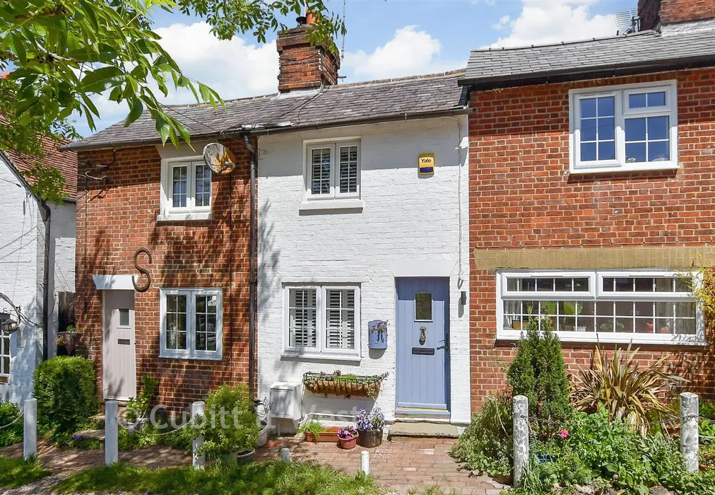 Front - North Row, Uckfield, East Sussex - Wards of Kent