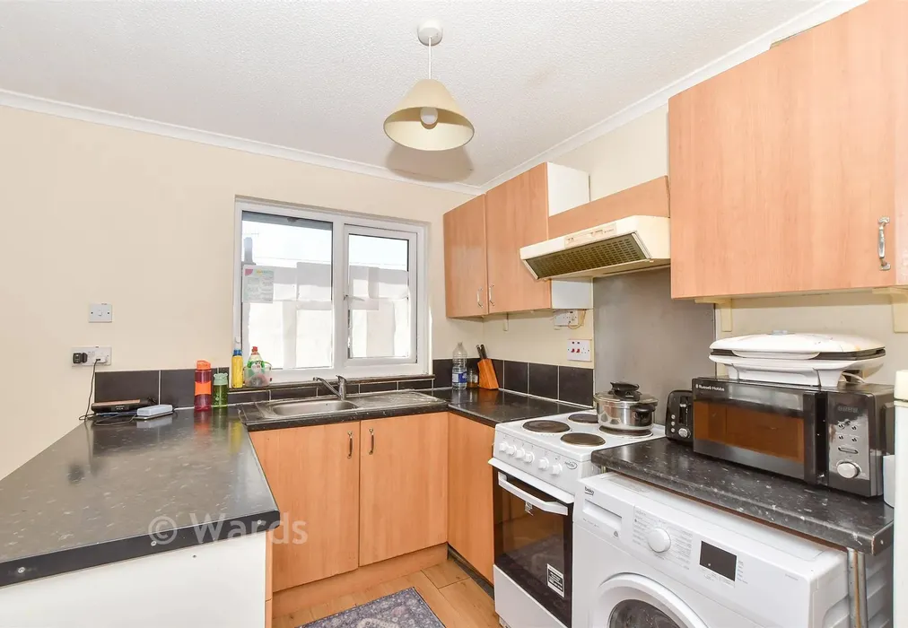 Kitchen/Lounge - Old Park Avenue, Canterbury, Kent - Wards of Kent