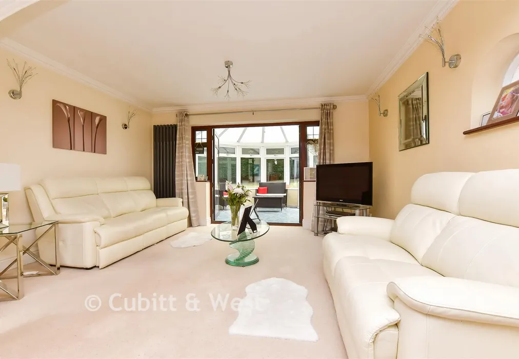 Lounge - Arkwright Road, South Croydon, Surrey - Wards of Kent