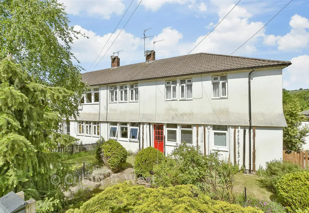 Front (Web) - Springfield Road, Westcott, Dorking, Surrey - Wards of Kent