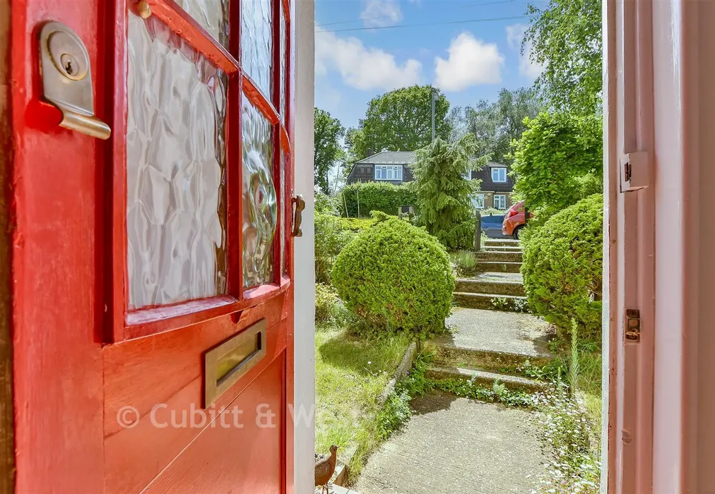External Lifestyle Photograph - Springfield Road, Westcott, Dorking, Surrey - Wards of Kent