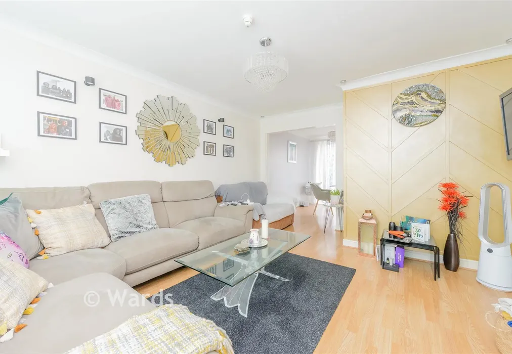Lounge - Wells Road, Strood, Rochester, Kent - Wards of Kent