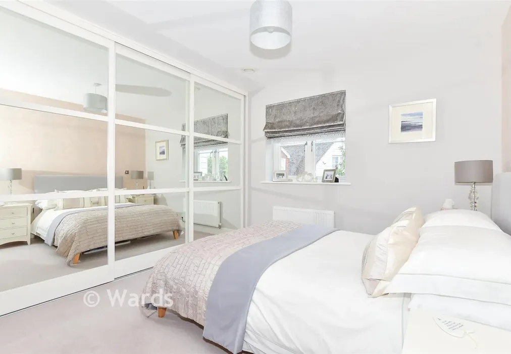 Bedroom 2 - Godfrey Meadow, Hollingbourne, Maidstone, Kent - Wards of Kent