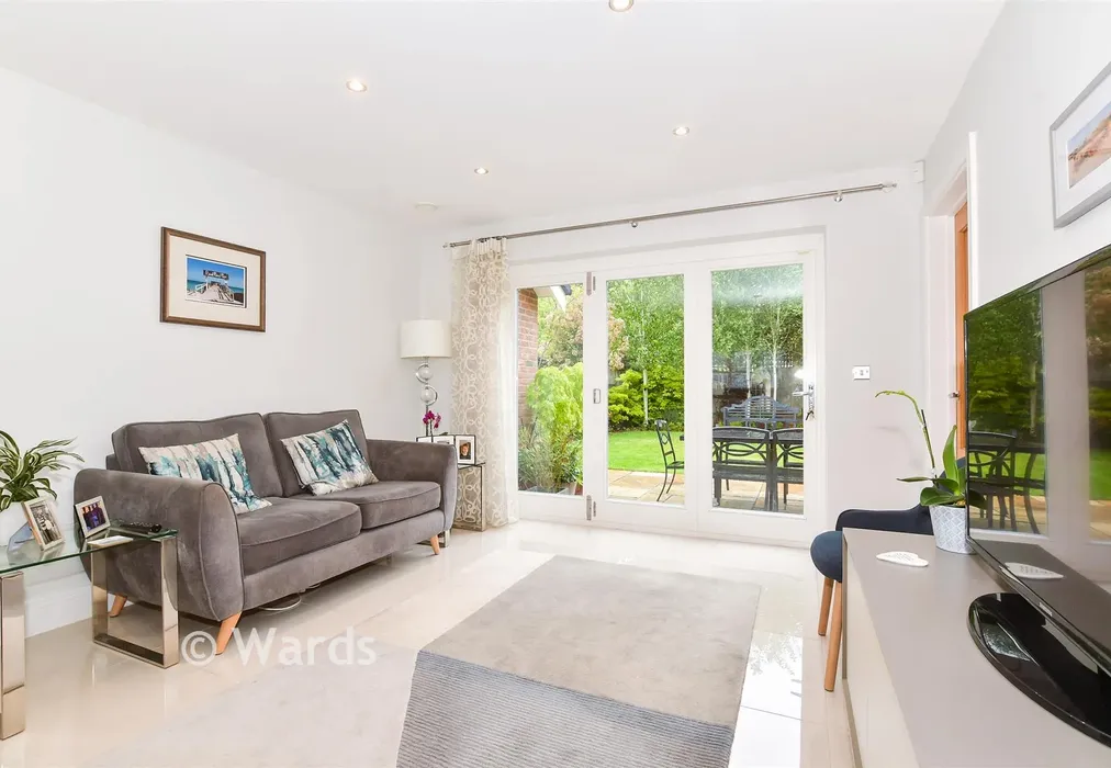 Kitchen - Godfrey Meadow, Hollingbourne, Maidstone, Kent - Wards of Kent
