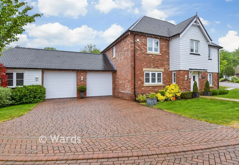 External (Web) 1 - Godfrey Meadow, Hollingbourne, Maidstone, Kent - Wards of Kent