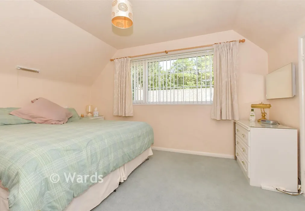 Bedroom 2 - Farm Lane, Sholden, Deal, Kent - Wards of Kent