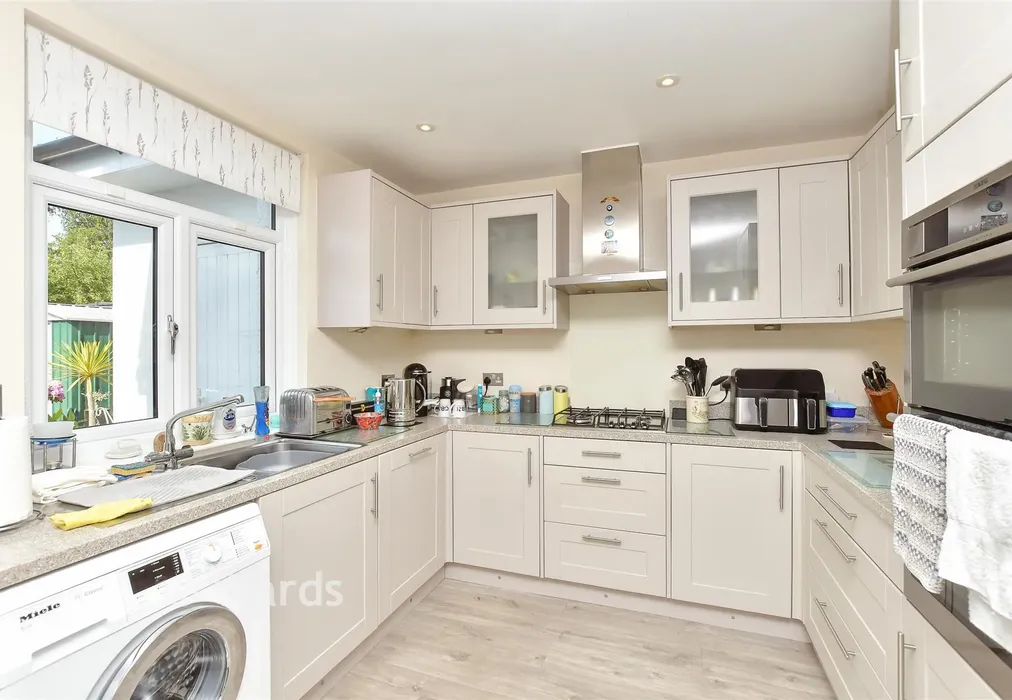 Kitchen - Arthur Road, Rainham, Gillingham, Kent - Wards of Kent