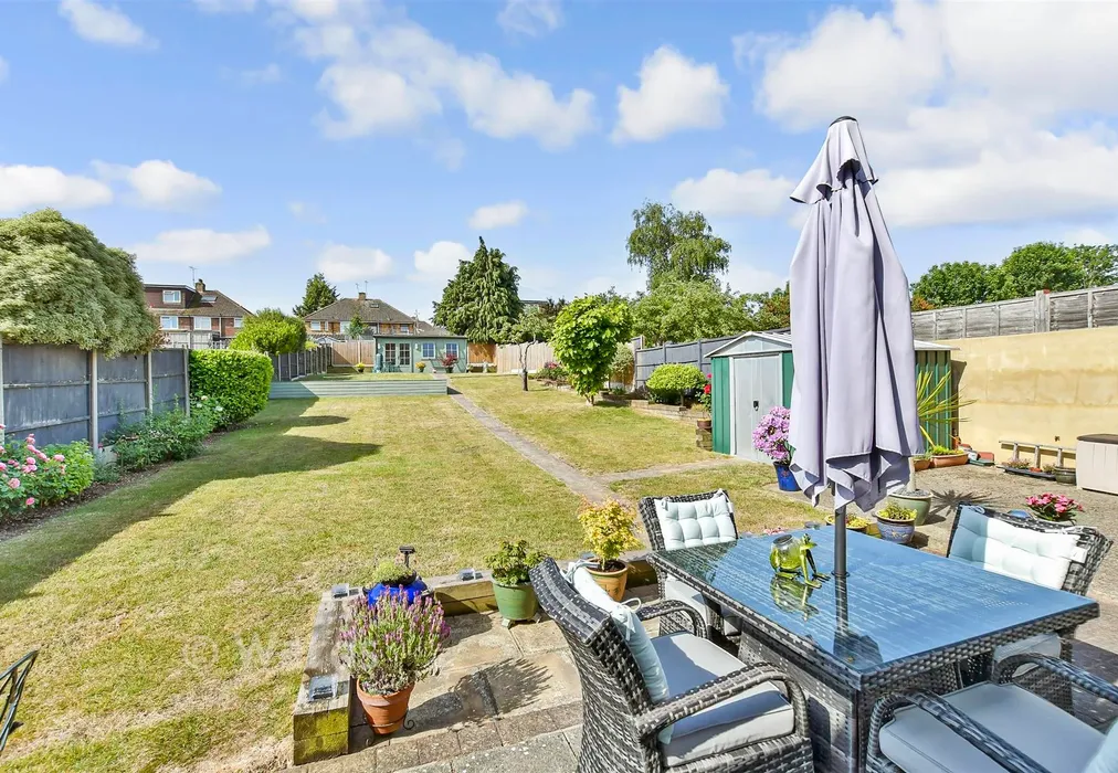 Rear Garden - Arthur Road, Rainham, Gillingham, Kent - Wards of Kent