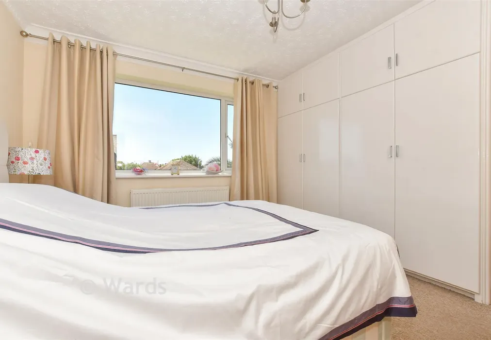 Bedroom 1 - Selsea Avenue, Herne Bay, Kent - Wards of Kent