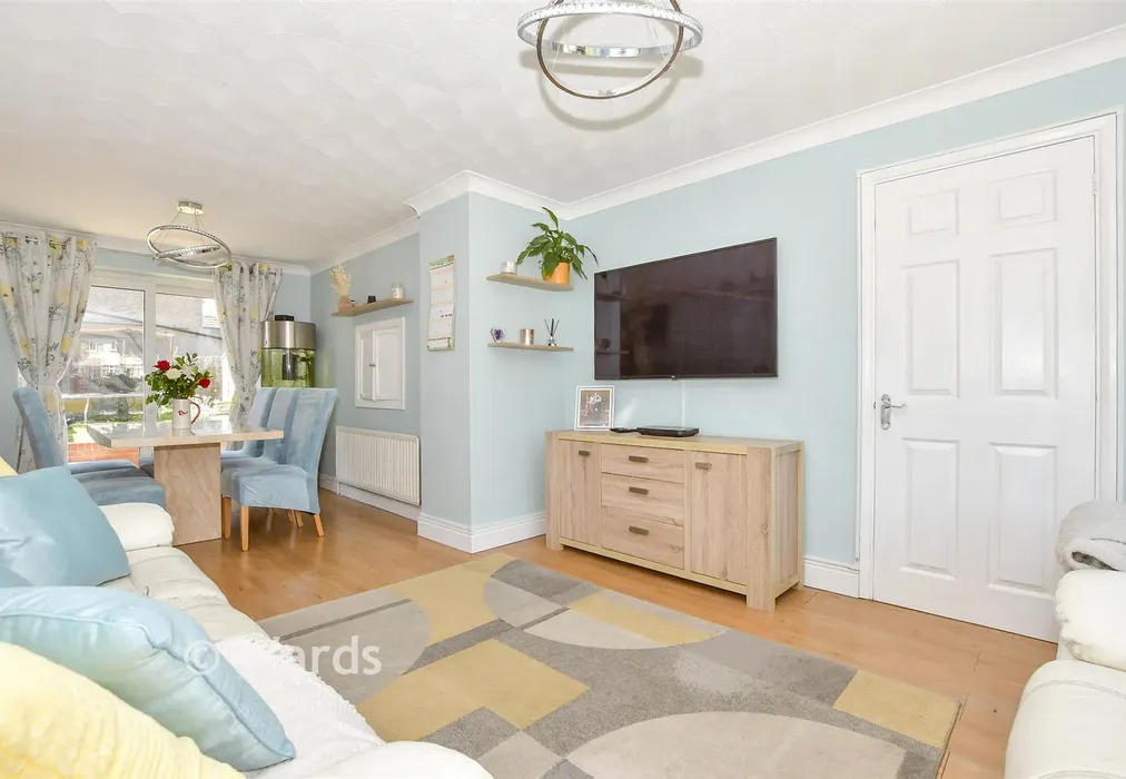 Lounge/Diner - Cobdown Close, Ditton, Kent - Wards of Kent