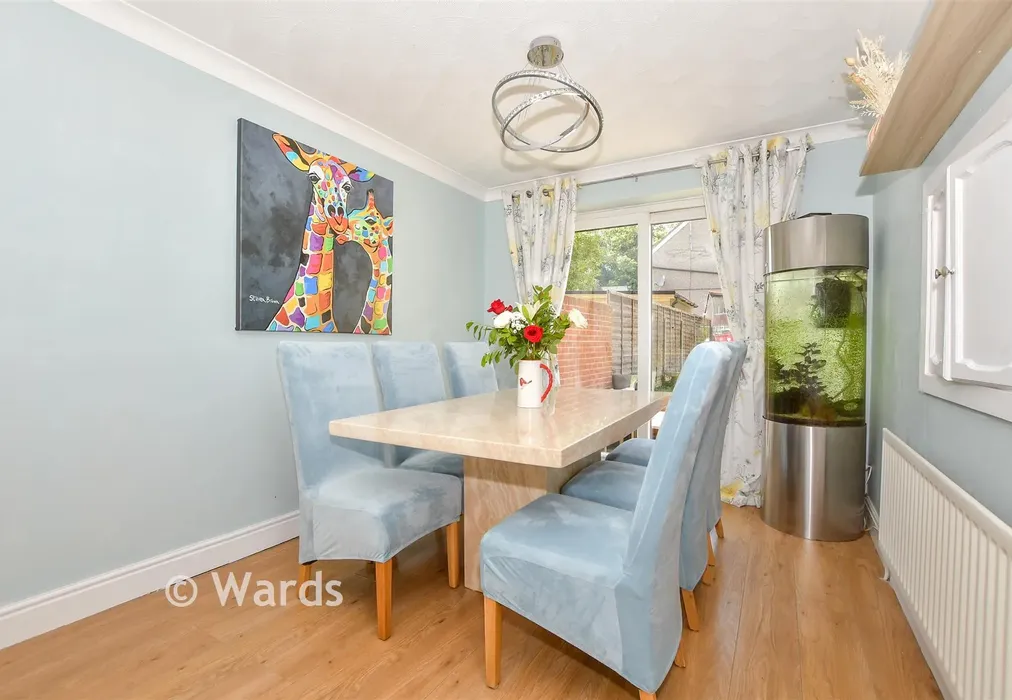 Lounge/Diner - Cobdown Close, Ditton, Kent - Wards of Kent