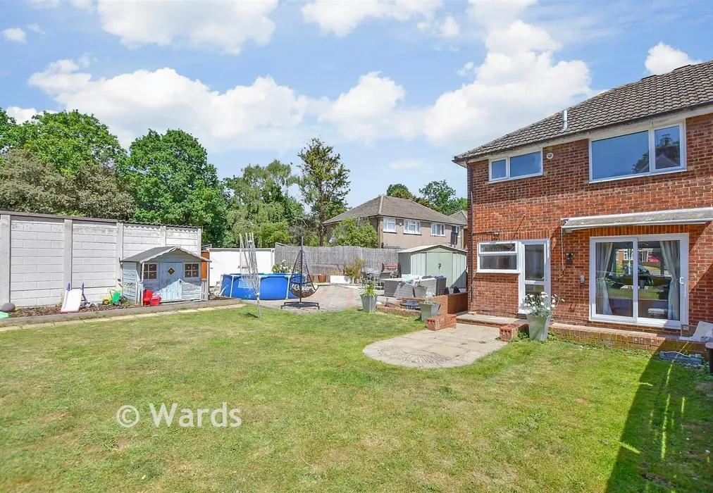 Rear Garden - Cobdown Close, Ditton, Kent - Wards of Kent