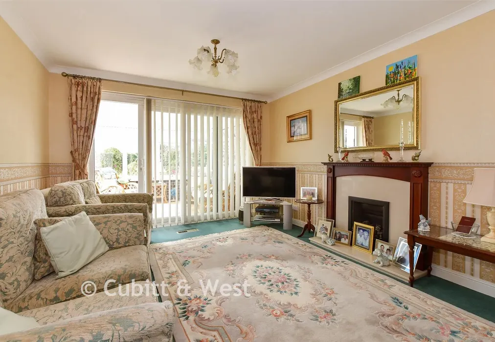 Lounge/Dining Room - Southway, Littlehampton, West Sussex - Wards of Kent