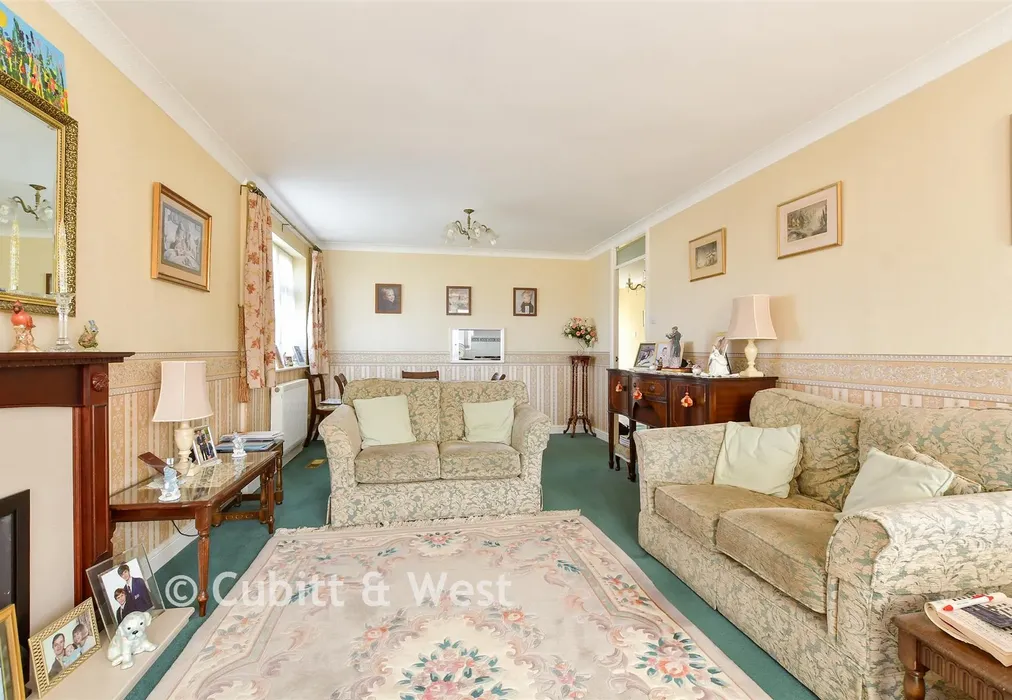 Lounge/Dining Room - Southway, Littlehampton, West Sussex - Wards of Kent