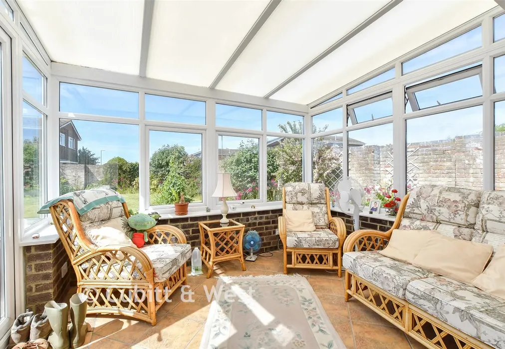 Conservatory - Southway, Littlehampton, West Sussex - Wards of Kent