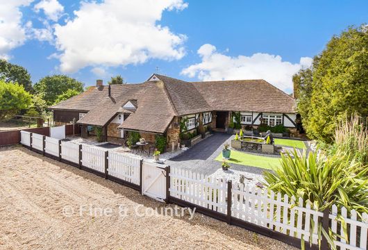 Sweechgate, Broad Oak, Kent - Wards of Kent