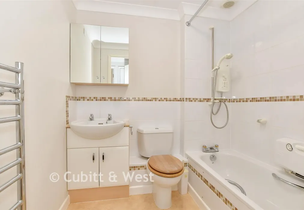 Bathroom - Henty Gardens, Chichester, West Sussex - Wards of Kent