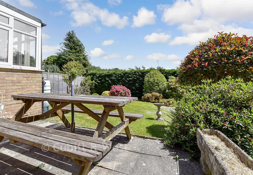 Patio / Decking - Coldharbour Lane, Punnetts Town, Heathfield, East Sussex - Wards of Kent