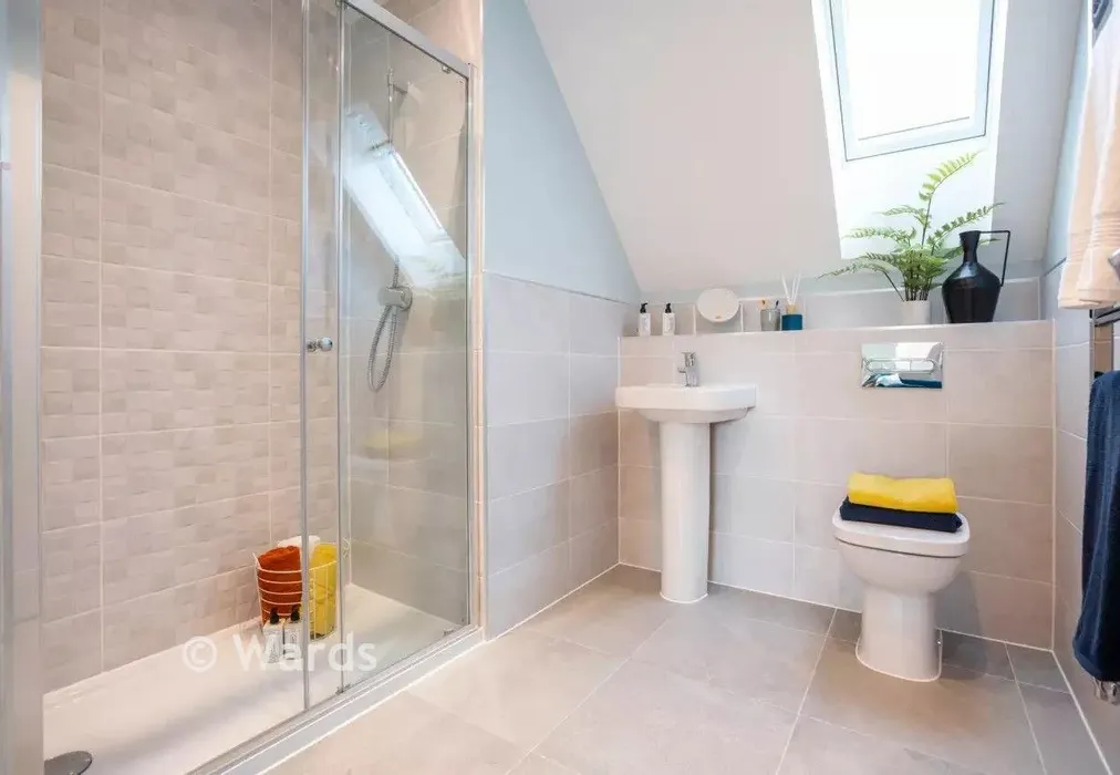 En-Suite - Sutton Road, Bellway +, Maidstone, Kent - Wards of Kent