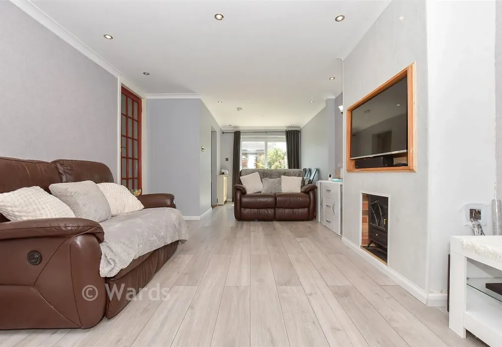 Lounge - Canterbury Road, Brooksend, Birchington, Kent - Wards of Kent