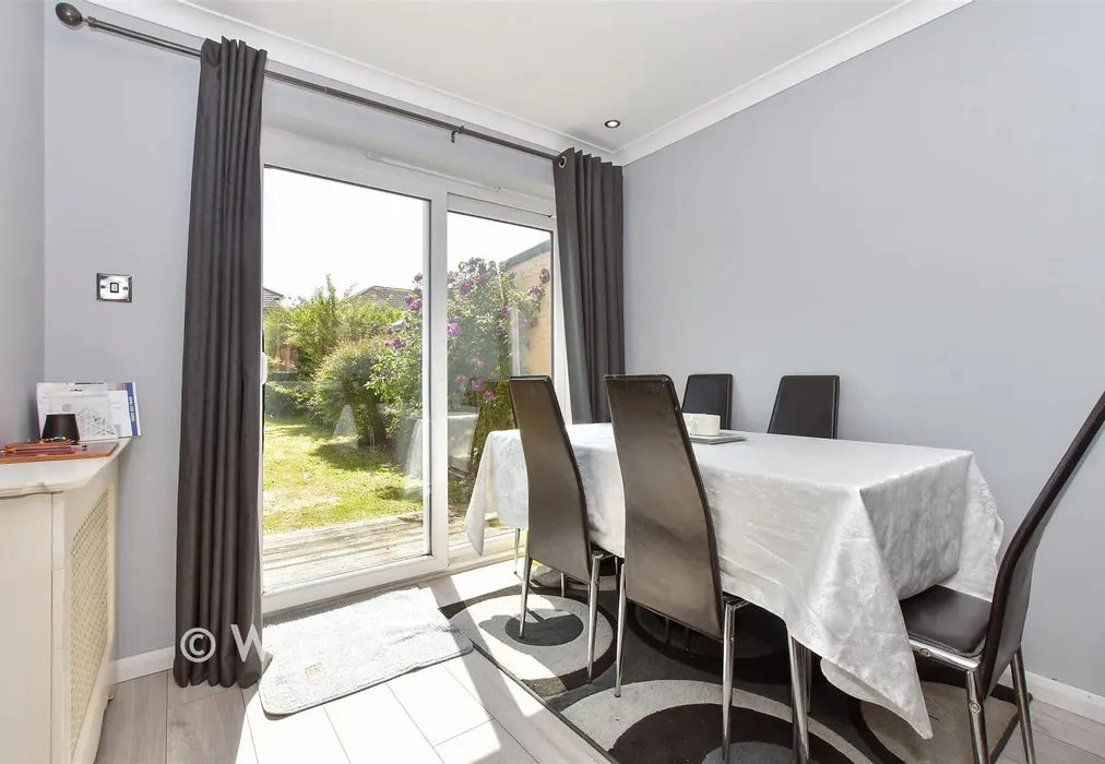 Dining Area - Canterbury Road, Brooksend, Birchington, Kent - Wards of Kent