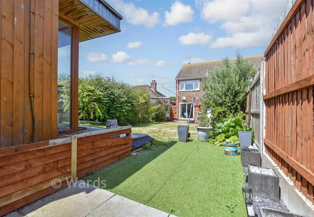 Rear Garden - Canterbury Road, Brooksend, Birchington, Kent - Wards of Kent
