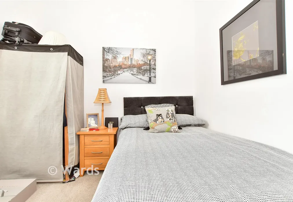 Bedroom 4 - Three Fields Road, Tenterden, Kent - Wards of Kent