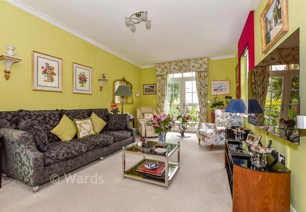 Lounge - Three Fields Road, Tenterden, Kent - Wards of Kent