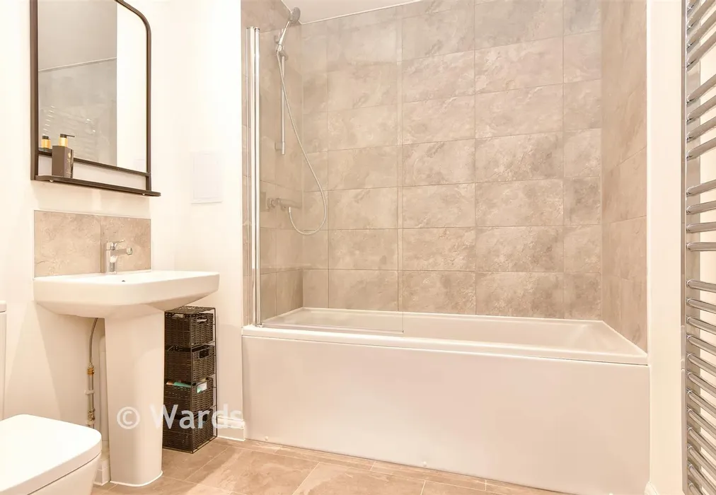 Bathroom - Constance Close, Rochester, Kent - Wards of Kent