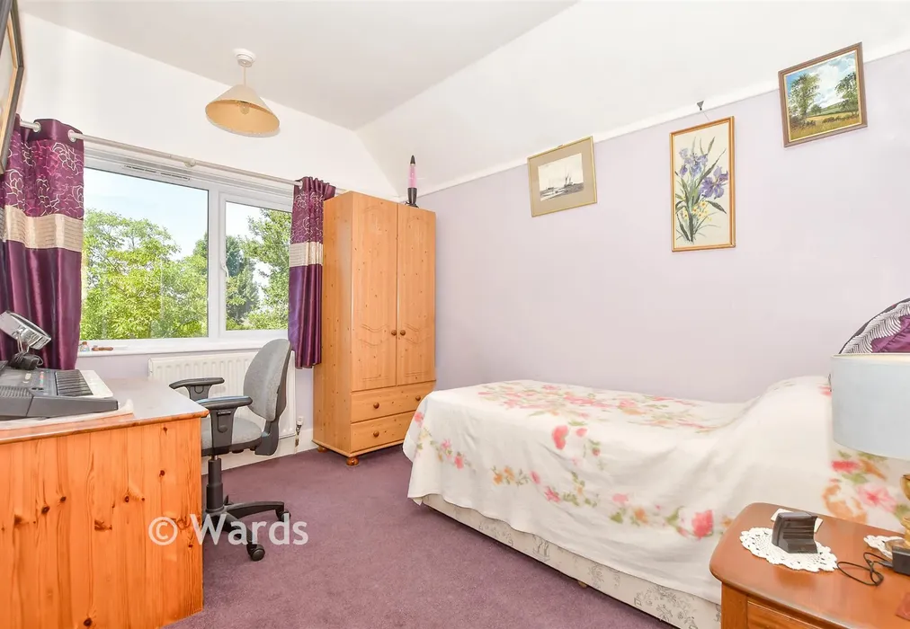 Bedroom 2 - Loose Road, Maidstone, Kent - Wards of Kent