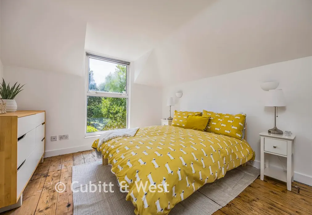 Bedroom 3 - West Street, Havant, Hampshire - Wards of Kent