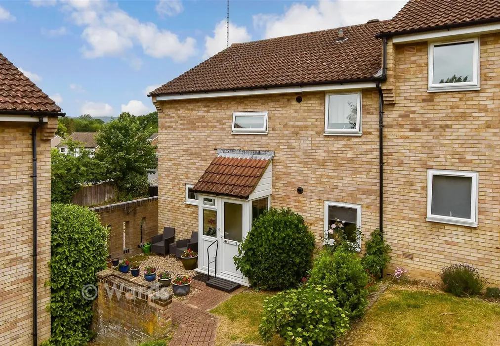 External (Web) - Welland Road, Tonbridge, Kent - Wards of Kent