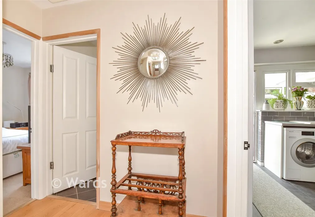 Internal Lifestyle Photograph - Nightingale Close, Chartham Hatch, Kent - Wards of Kent