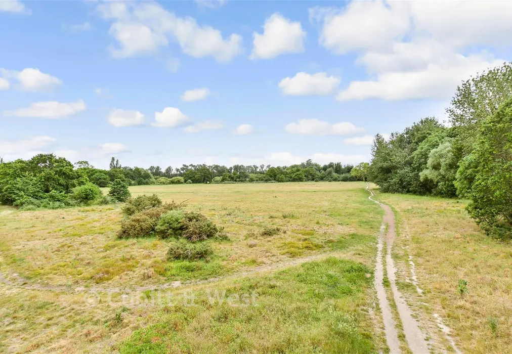 Surrounding Area - Talbot Close, Mitcham, Surrey - Wards of Kent