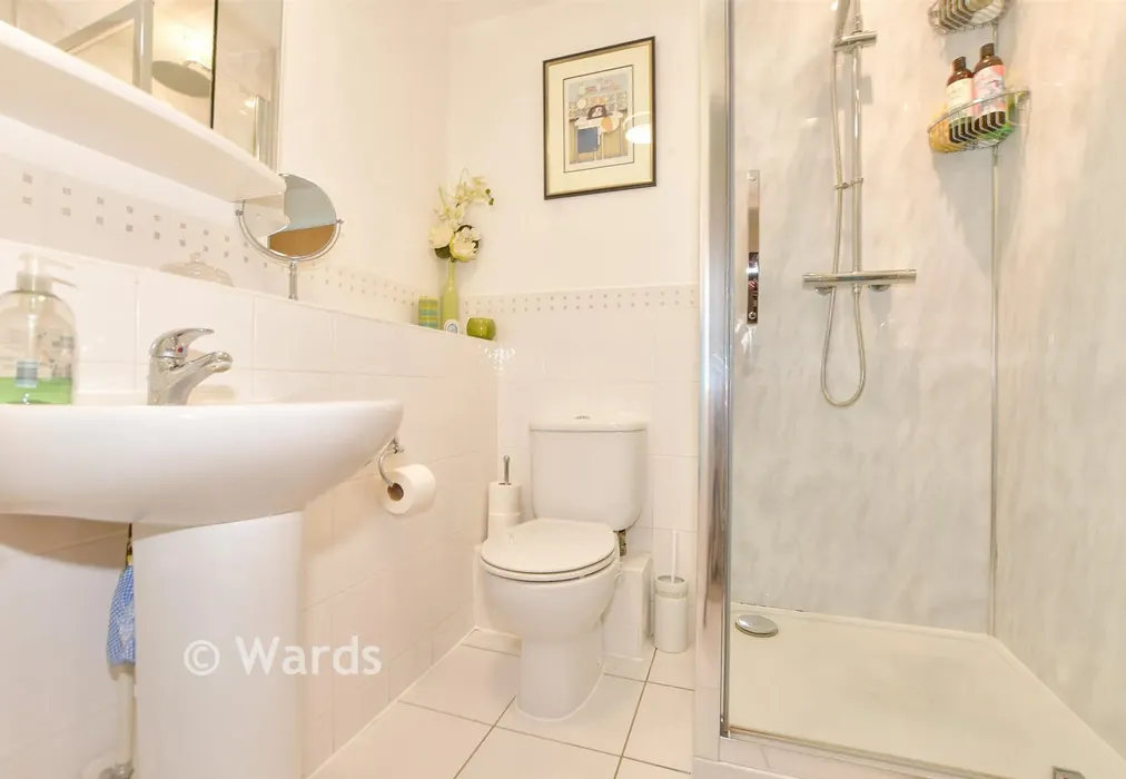 En-Suite Shower Room - Quex Road, Westgate-On-Sea, Kent - Wards of Kent