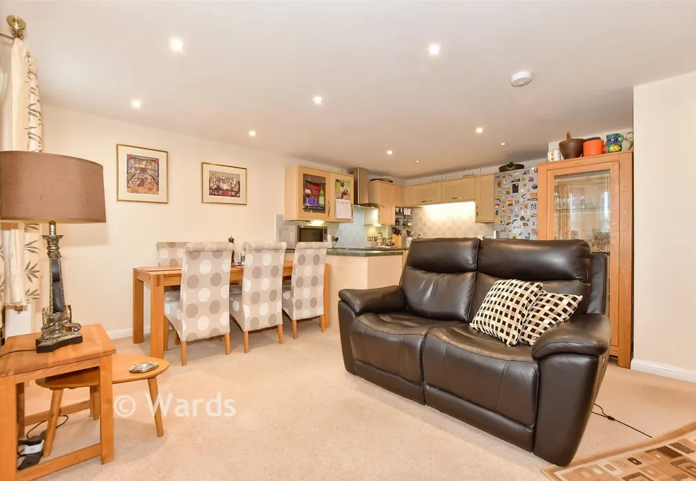 Lounge/Kitchen - Quex Road, Westgate-On-Sea, Kent - Wards of Kent