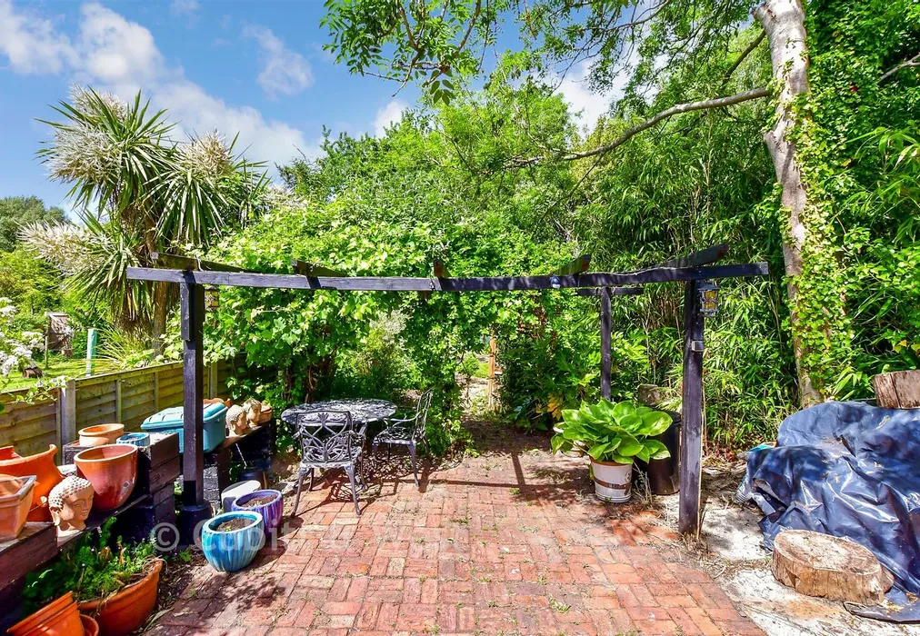 Rear Garden - Lumley Road, Emsworth, Hampshire - Wards of Kent