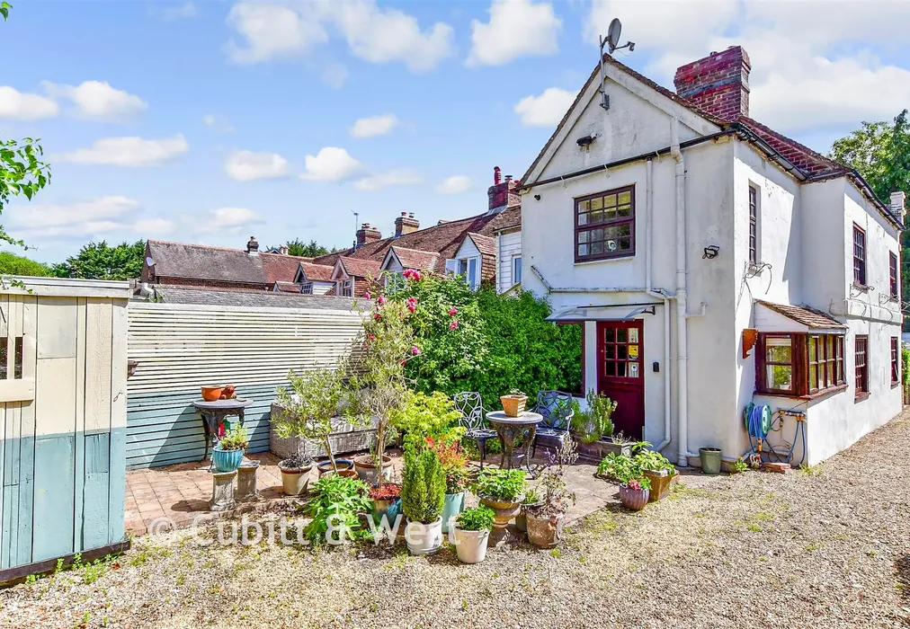 Rear Garden - Lumley Road, Emsworth, Hampshire - Wards of Kent
