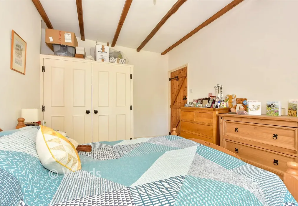 Bedroom 1 - Maidstone Road, Staplehurst, Kent - Wards of Kent