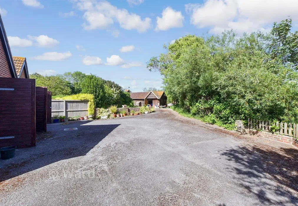 Driveway/Parking - Lower Sands, Dymchurch, Romney Marsh, Kent - Wards of Kent