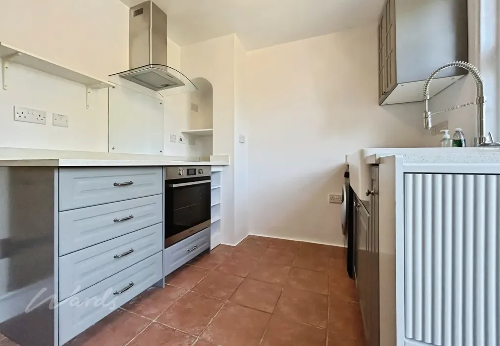 kitchen - Priory Street Tonbridge TN9 - Wards of Kent
