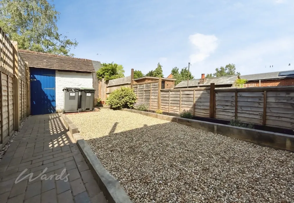 garden - Priory Street Tonbridge TN9 - Wards of Kent