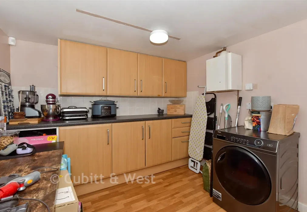 Utility Room - Wyphurst Road, Cranleigh, Surrey - Wards of Kent