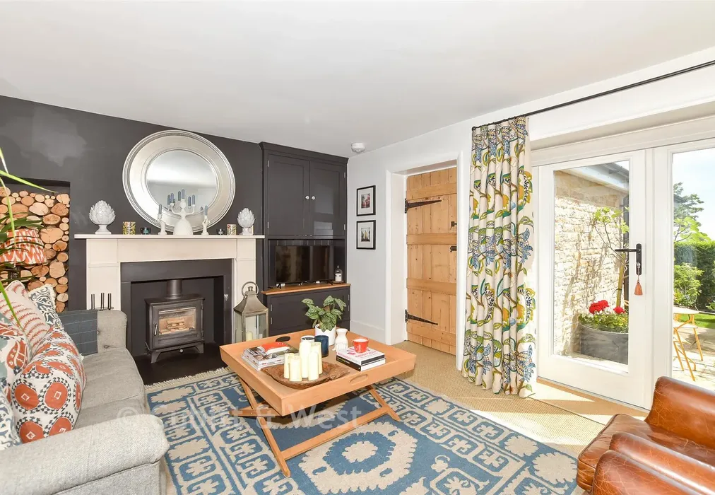 Lounge - Lordswell Lane, Crowborough, East Sussex - Wards of Kent