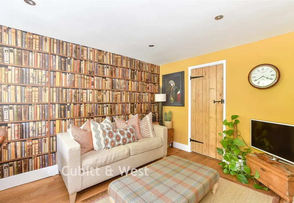 Study - Lordswell Lane, Crowborough, East Sussex - Wards of Kent