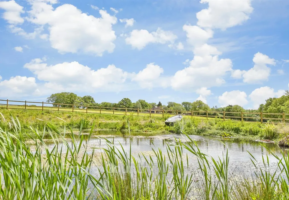 Surrounding Area - Hartdene Barns, Hartfield Road, Cowden, Kent - Wards of Kent