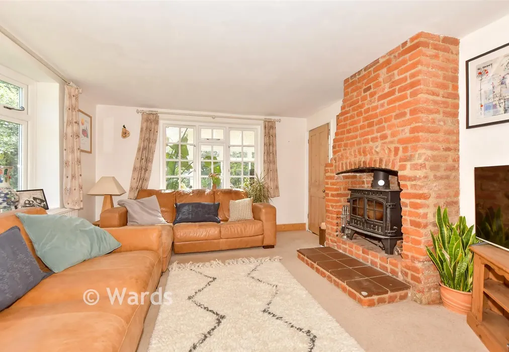 Lounge - Blean Common, Blean, Canterbury, Kent - Wards of Kent