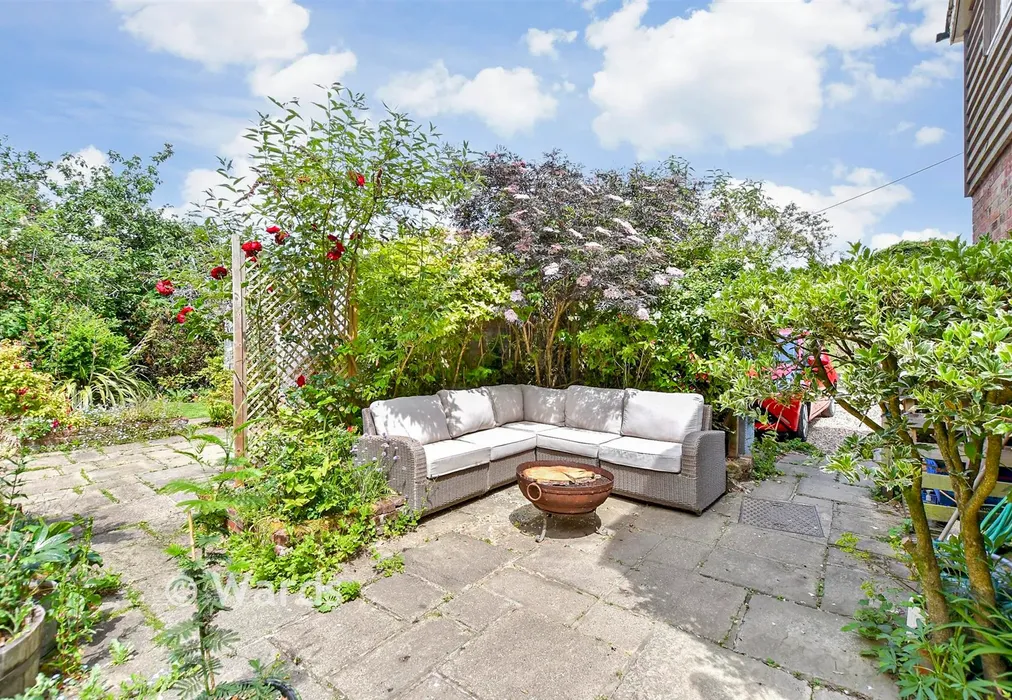 Rear Garden - Blean Common, Blean, Canterbury, Kent - Wards of Kent