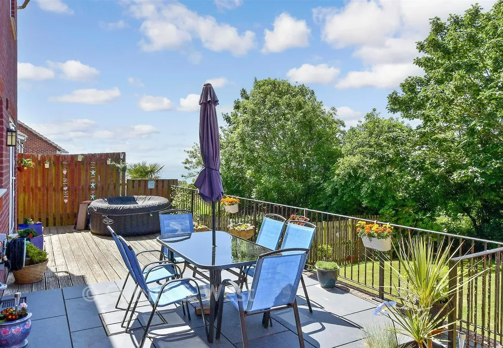 Patio / Decking - Hill Top Way, Newhaven, East Sussex - Wards of Kent